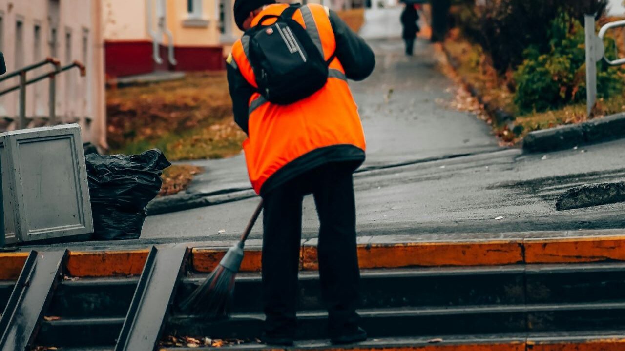 Kara ograniczenia wolności – na czym polega i kiedy sąd karny może ją orzec?